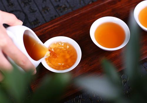 吃药后能喝茶吗 吃药后能喝茶吗?专家解说吃药时到底能不能喝茶水