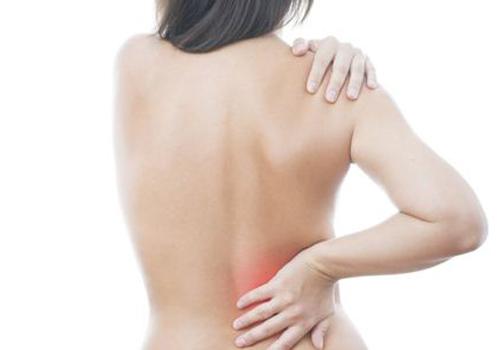 女性腰疼是什么原因 女性腰疼是什么原因造成的