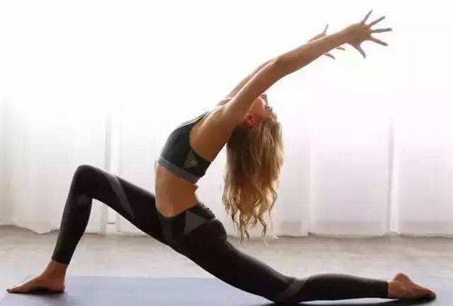 瑜伽瘦腰的动作 瑜伽哪个动作
