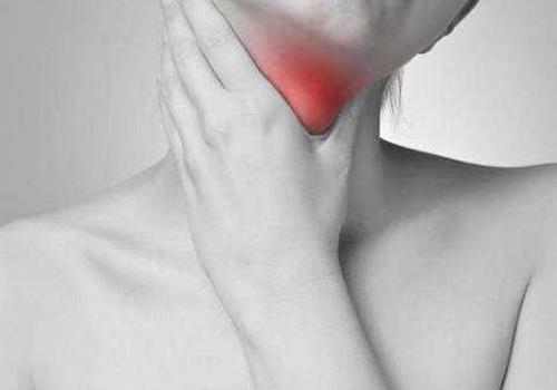 引起慢性咽炎的原因有哪些 引起慢性咽喉炎的原因是什么