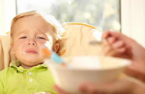 小孩呕吐吃什么食物好 孩子呕吐适合吃什么