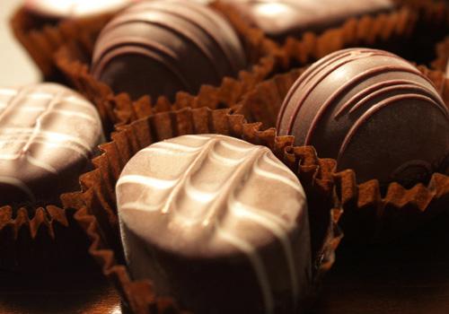 吃黑巧克力可以止咳吗 咳嗽吃黑巧克力有用吗?