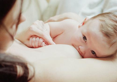 哺乳期怀孕流产后还能喂奶吗（哺乳期怀孕流产后还能继续喂母乳吗）