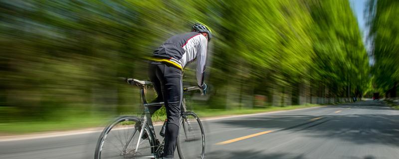 骑自行车可以锻炼到哪些肌肉（骑自行车可以锻炼到哪些肌肉组织）