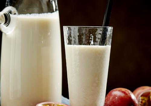 牛奶和豆奶粉一起喝吗 豆奶粉能和牛奶粉一起喝吗?