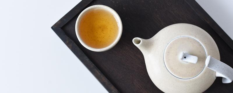 沉香叶茶的功效与作用（奇楠沉香叶茶的功效与作用）