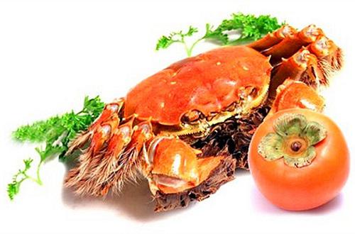 吃柿子多久后能吃螃蟹（吃柿子多久后能吃螃蟹吗）
