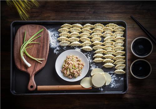 饺子怎么包好看 圆皮饺子怎么包好看