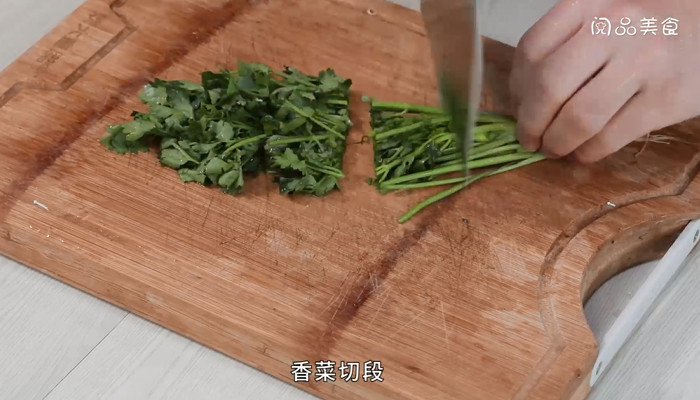 鸭翅焖土豆如何做法 鸭翅焖土豆的做法