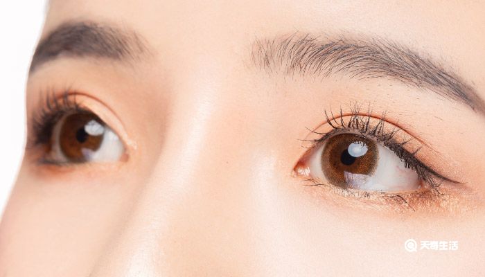 如何保养眼部肌肤 眼睛下有细纹怎么保养