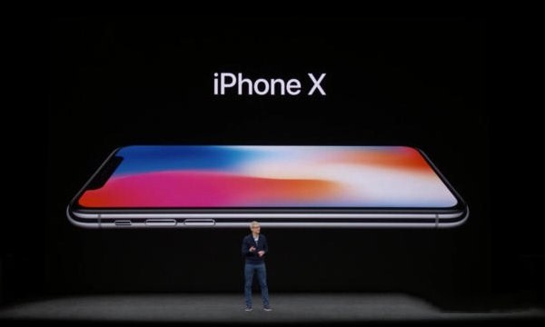 iPhone X拍照出现紫色斑点是怎么回事