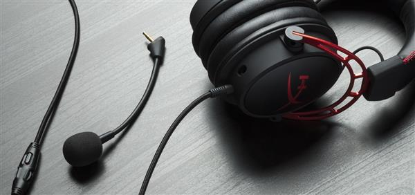 HyperX Cloud Alpha如何装卸线缆和麦克