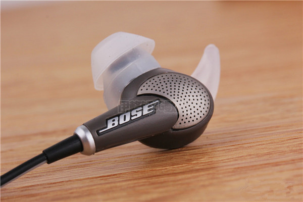 bose qc20真假辨别方法