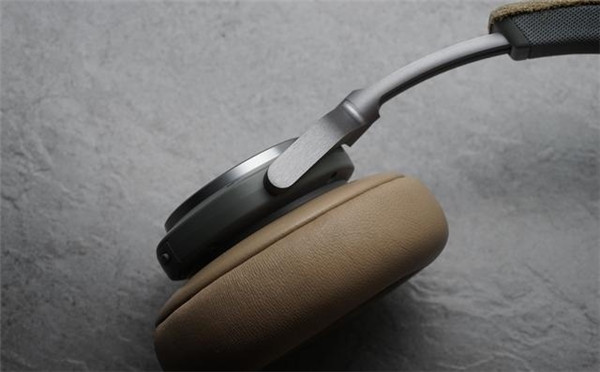 B&O PLAY beoplay h9怎么连接电脑