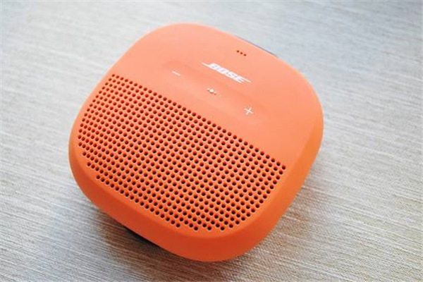 SoundLink Micro蓝牙设备不会重新连接到扬声器怎么办