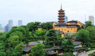 鸡鸣寺和古鸡鸣寺是一个吗 位于哪里