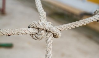 绳的拼音怎么写 扎头绳的拼音怎么写