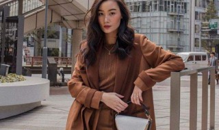 四十岁小个子女人如何穿衣（四十岁小个子女人穿衣搭配图片冬款）