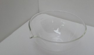蒸发皿和表面皿的用途与区别（蒸发皿和表面皿有什么区别）