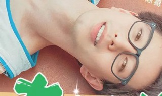几个校草喜欢一个女生的小说 几个校草喜欢一个女生的小说名字