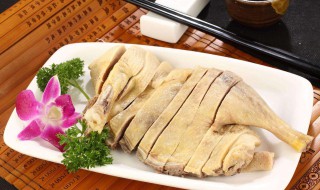 鸭肉可以和哪几样蔬菜一起炖 鸭肉可以和哪几样蔬菜一起炖着吃