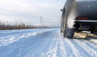 车上有积雪可以开车吗 车上有积雪可以开车吗