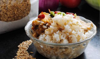 糙米饭可以炒着吃吗 糙米饭可以炒着吃吗怎么炒