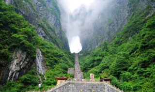 天门山在哪（天门山在哪个景区）
