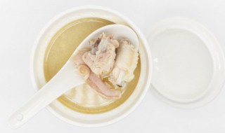 炖老母鸡怎么做好吃（炖老母鸡怎么炖好吃放什么材料）