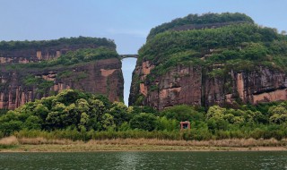 龙虎山旅游攻略（龙虎山旅游攻略自驾游二日游）