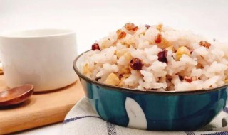 吃面食和吃米饭哪个更容易胖（吃面食和吃米饭哪个更容易胖?）