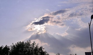 雨过天晴的心情感悟（雨过天晴的心情感悟古诗）