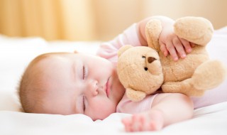 三个月的宝宝睡眠时间介绍（3个月宝宝的睡眠时间表）