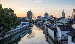 三天旅游景点推荐（三天旅游景区哪里好玩）