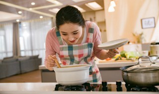 如何选购紫砂锅（如何选购紫砂锅具）