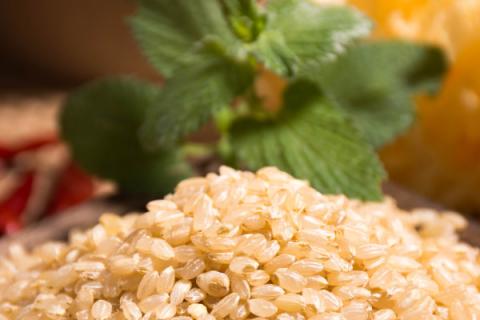 糙米有什么功效和作用 糙米糙米的功效与作用