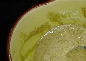 绿茶粉面膜做法和用法（绿茶粉面膜怎么用）