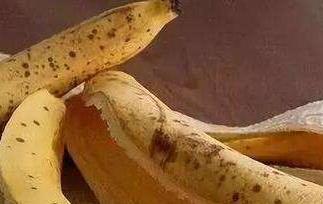 香蕉皮怎么吃才对 香蕉皮怎么吃才对皮肤好