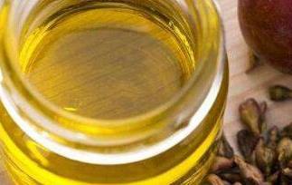 葡萄籽油的功效与作用 葡萄籽油对皮肤的功效与作用