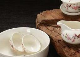 德化白瓷茶具的优点和缺点 德化白瓷茶具的优点和缺点有哪些