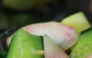 青瓜油桃沙拉的材料和做法步骤 青瓜沙拉的做法窍门