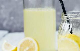 喝柠檬蜂蜜水的4大禁忌