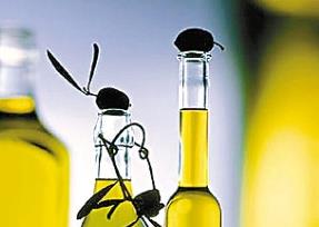 初榨橄榄油的营养成分和功效作用（初榨橄榄油含有什么成分）