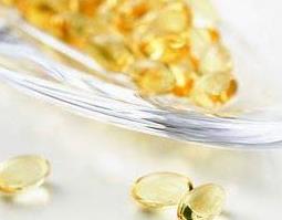 鱼肝油的功效与作用 鱼肝油的功效与作用中年人