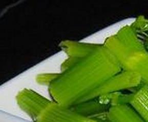 芹菜的腌制方法 泡椒芹菜的腌制方法