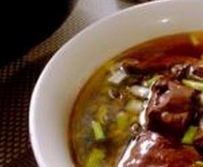 韩式猪血汤如何做好吃 韩式猪血汤如何做好吃又简单
