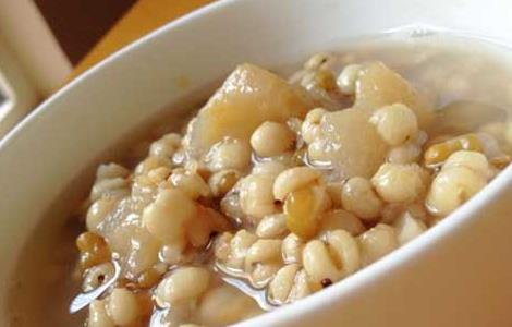 薏米绿豆粥的做法 薏米绿豆粥的做法高压锅