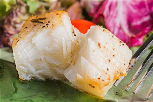 银鳕鱼和鳕鱼的区别是什么？银鳕鱼的营养价值有哪些？