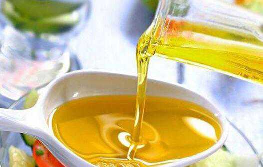 花生油与葵花籽油对比 花生油与葵花籽油对比哪个好