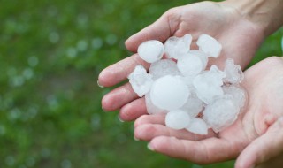 冰雹是什么物态变化（冰雹是什么物态变化过程）